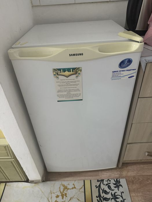 Холодельник, бу