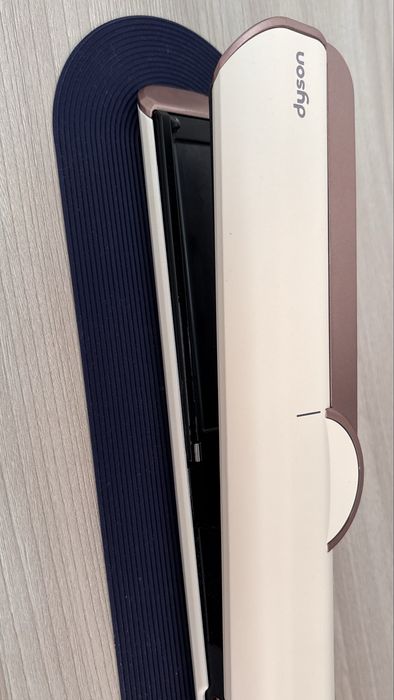 Продам Дайсон Эйрстрэйт