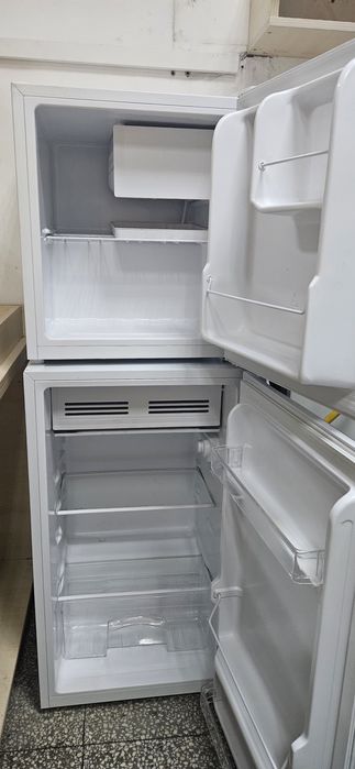 Хладилник  Crown