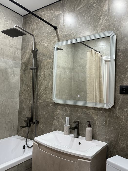 Сдам квартиру-студию посуточно