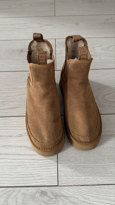 Продам угги 40 размер