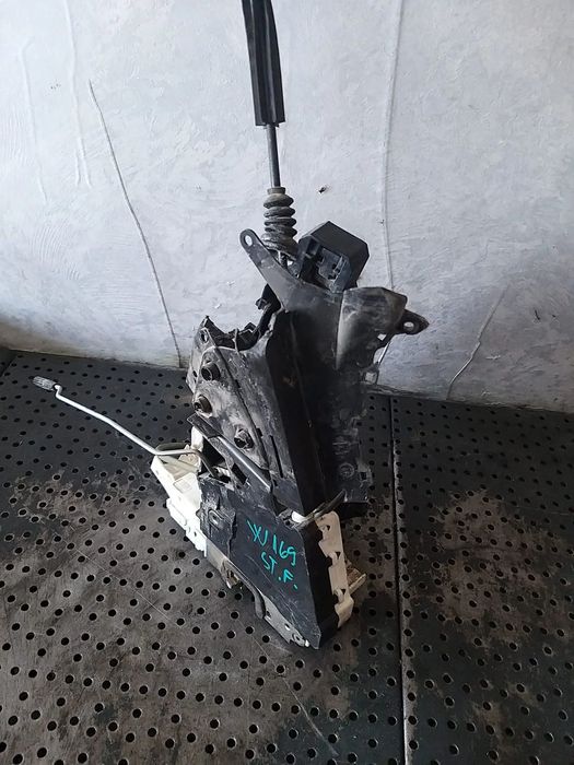 Maner broasca stanga fata mercedes a class w169 1697202535q21