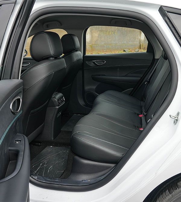 BYD Seal 05 2025. Кредит без первоначального взноса. Цена 8.3 млн тг