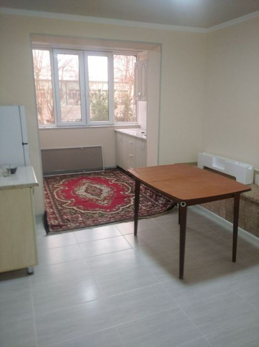 Сдается квартира 3х комнатная 2 этаж саттепо