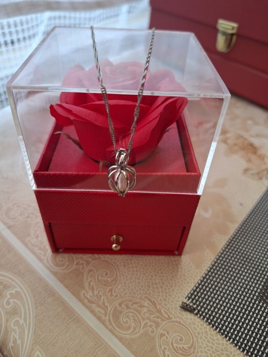 Ново Колие с перла