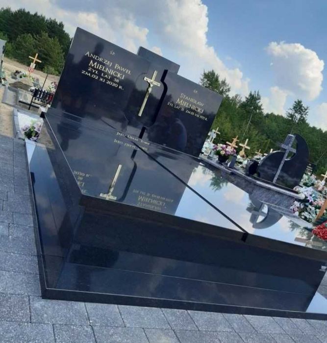 Cavouri cripte borduri cruci din granit marmura in toată țara