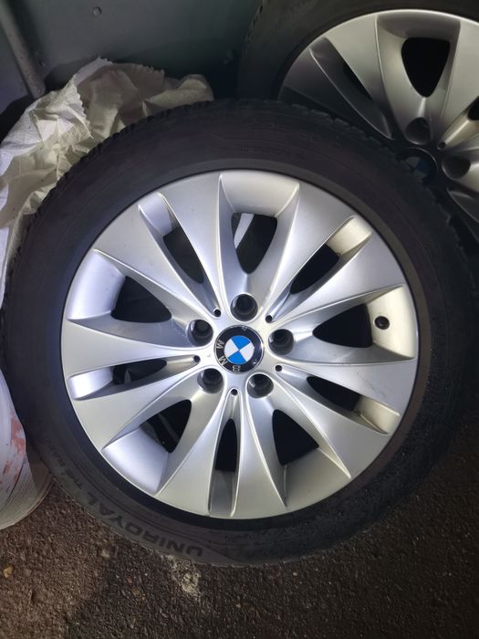 Конплект четири джанти с гумите като нови за BMW.