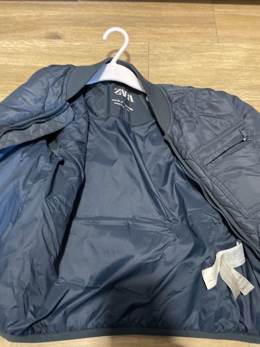 Vând geacă primavară - toamnă, băieți!