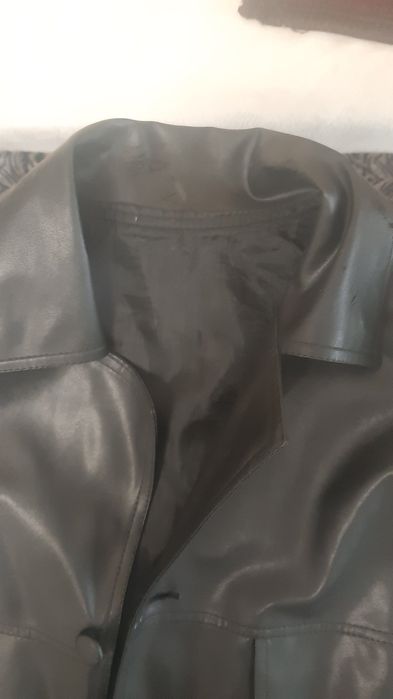 Две мъжки български кожени якета от еко кожа