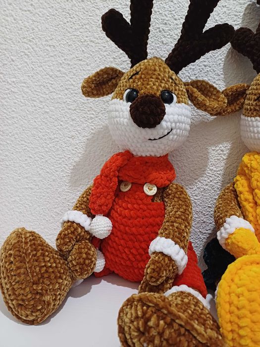 Запознайте  се с Оскар и Джъстин. Две братчета еленчета.