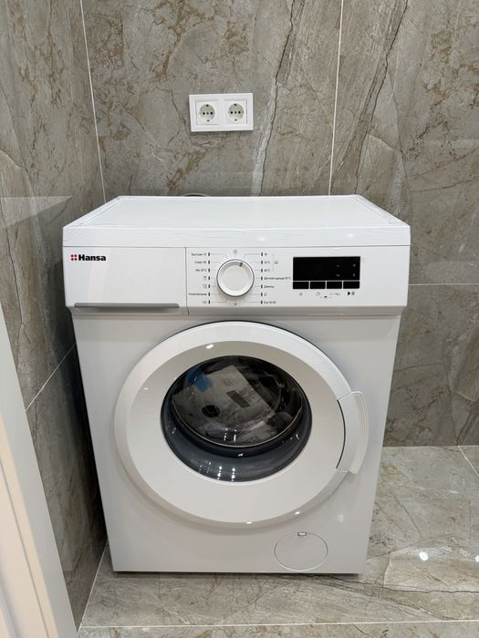 Продам стиральную машинку HANSA WHE6100WL