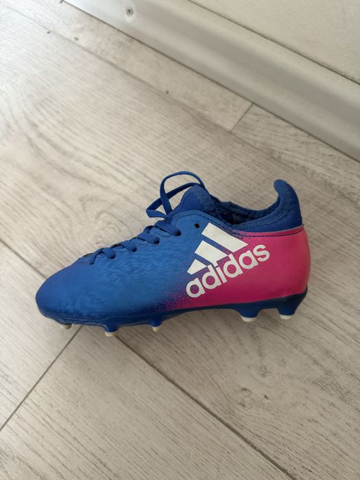 Бутсы адидас оригинал