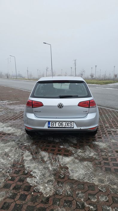 Vând Golf 7 2013 1.6 diesel 105 hp