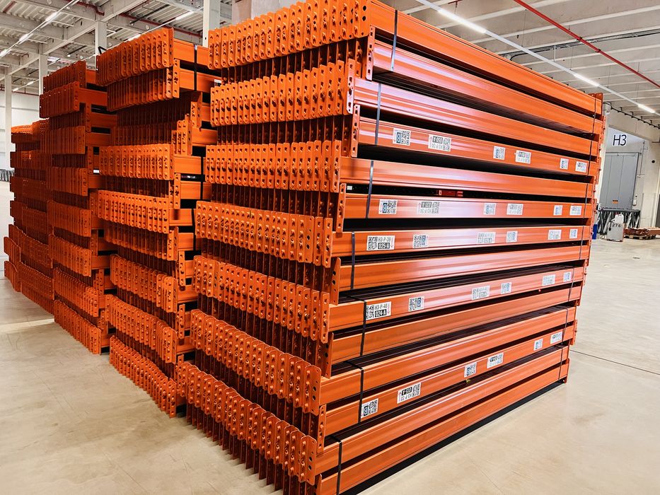 Rafturi metalice 2444