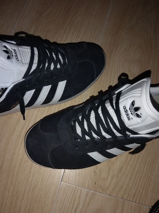 Adidas Gadzela реална цена 220 само лично предаване София