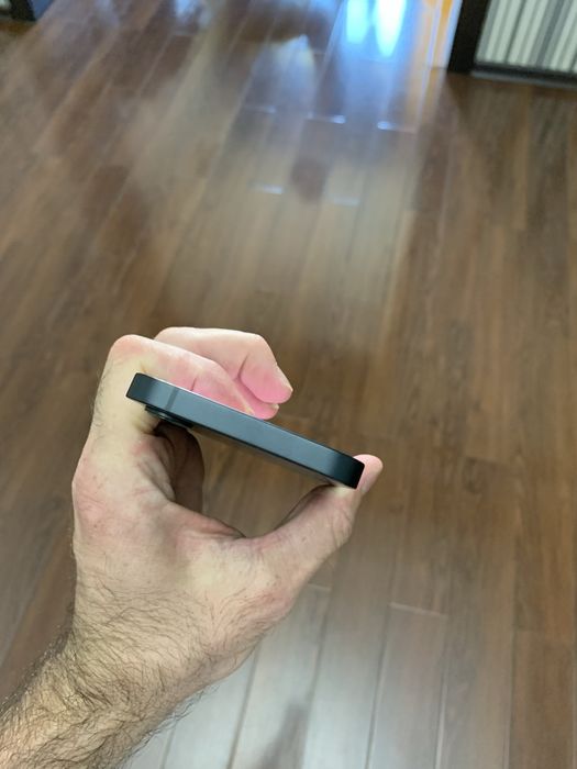 iPhone 16E 128GB Black 100%