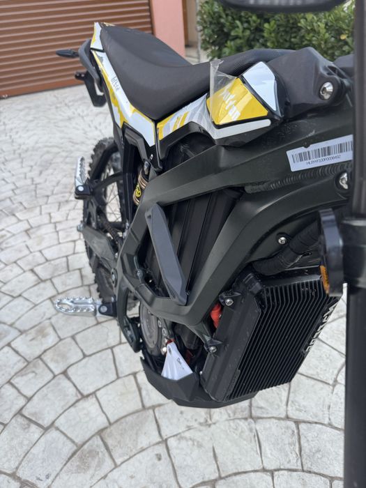 Surron ultra bee 2024