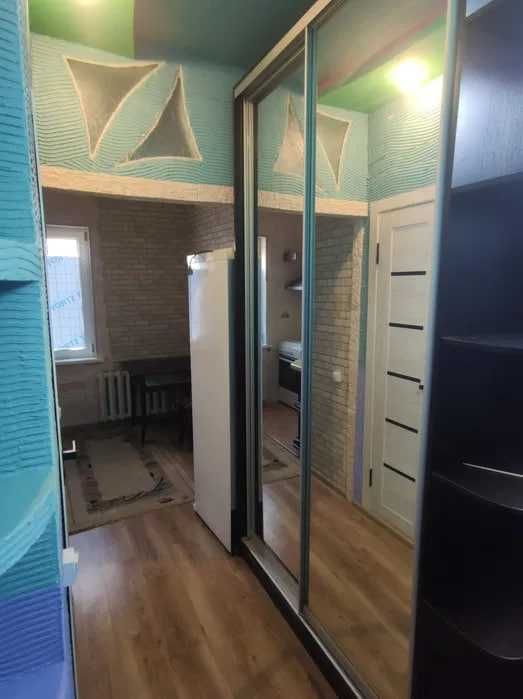 Продаётся 1-комнатная квартира Юнусабад, 5-й квартал, мебель + техника