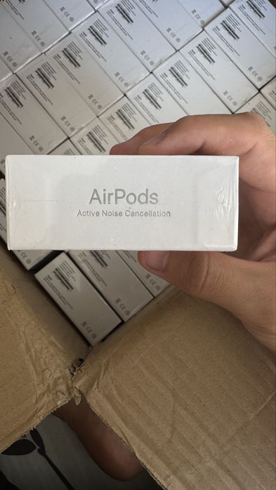 Оптом Airpods 4 lux