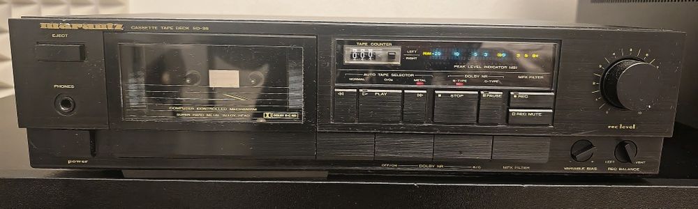 CD player Marantz CD-60,deck Marantz SD-35,amplificator Yamaha RX-V390RDS