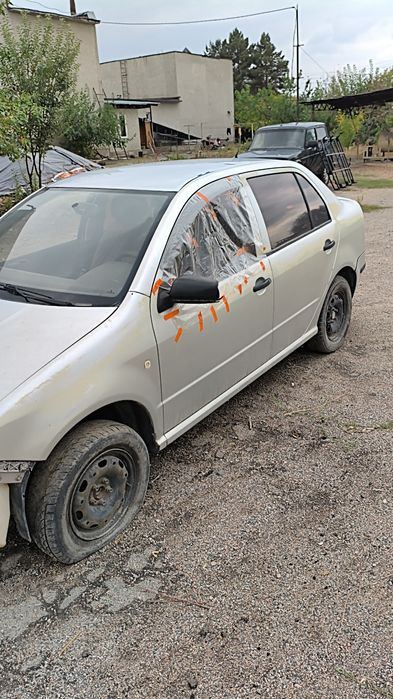 Шкода Фабиа на разбор