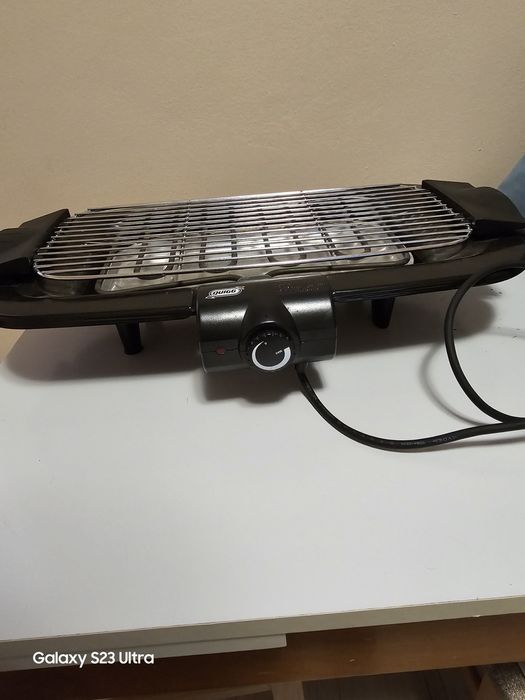 Електрическа скара за барбекю