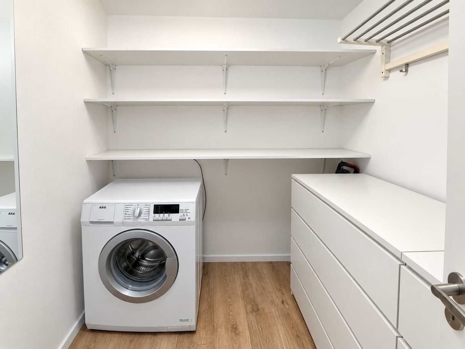 Дава се под наем Двустаен апартамент в София, Изток - 70 кв.м за 550 € - Снимка #4