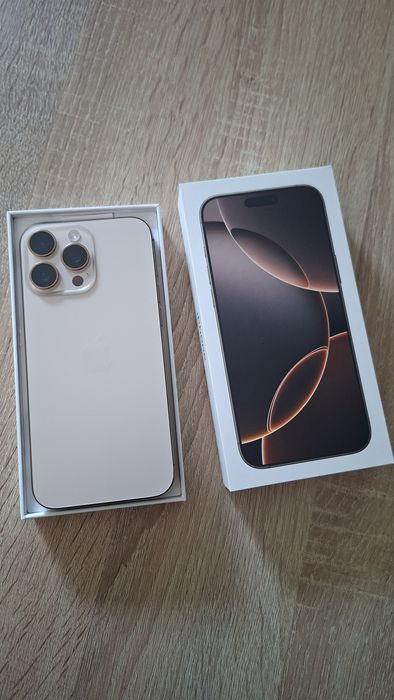 Iphone 16 ProMax Gold