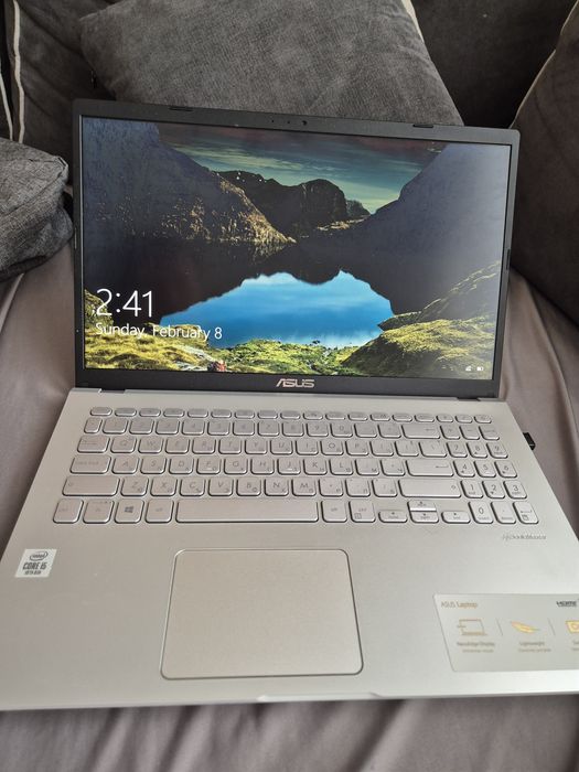 Лаптоп Asus Vivobook
