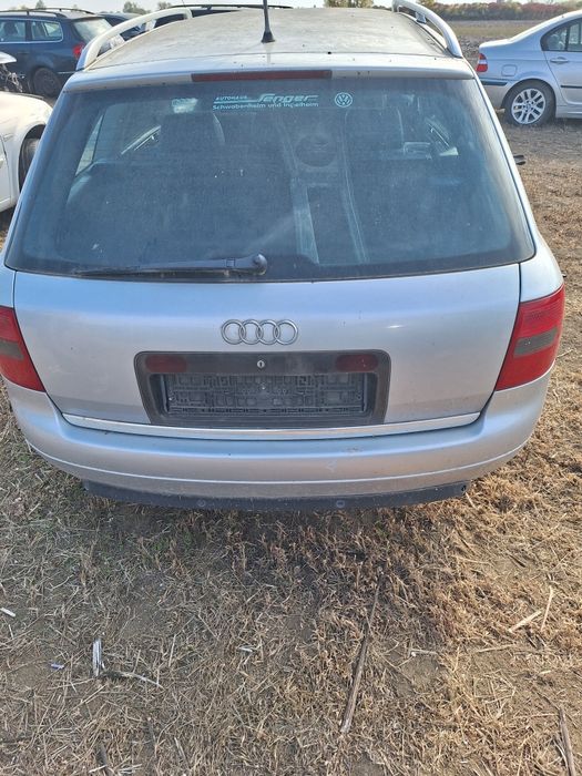 Dezmembrez audi a6 c5 2.5