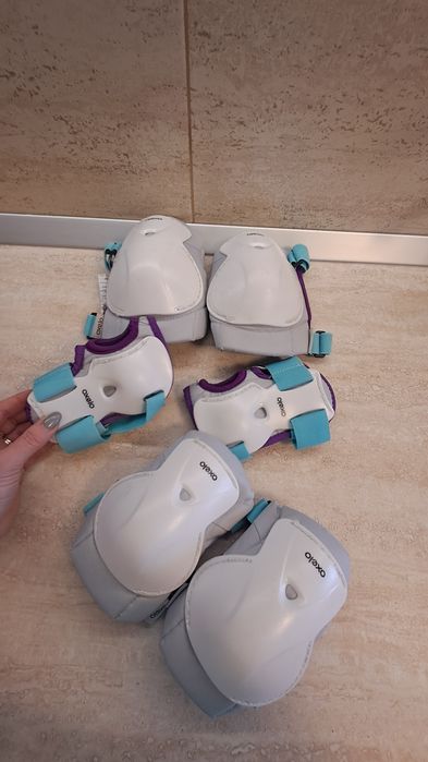 Genunchiere, cotiere