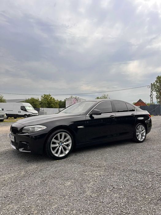 BMW 520d F10 2012 • Sedan • Cutie MANUALĂ • Negru