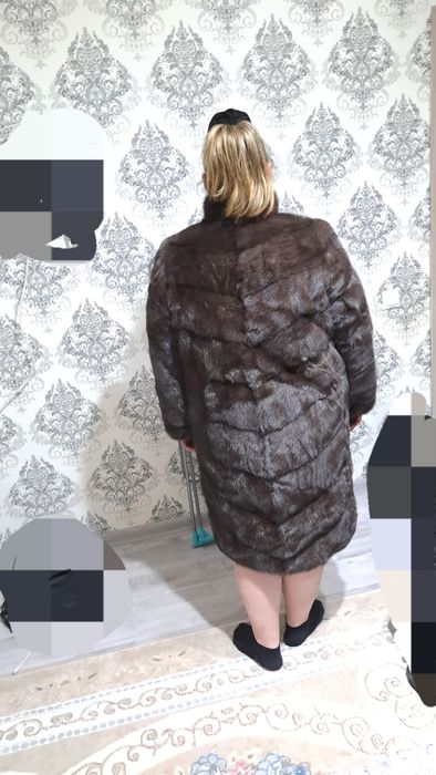 Продам шубу новую