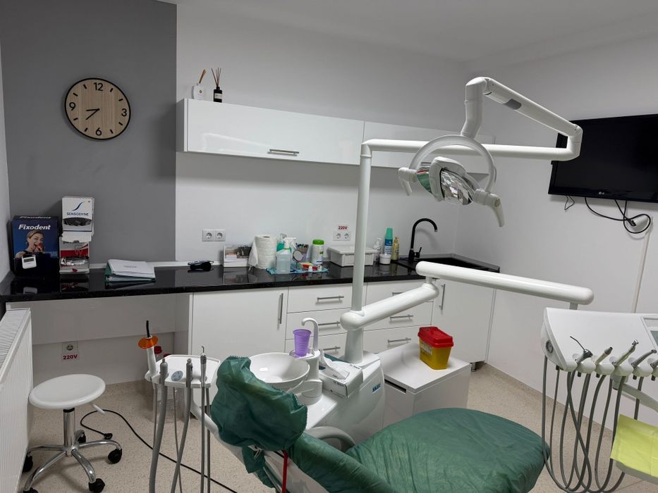 Închiriere cabinet stomatologic