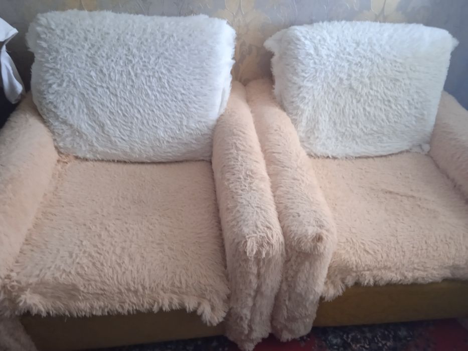 Продам 2 кресла в хорошем состоянии