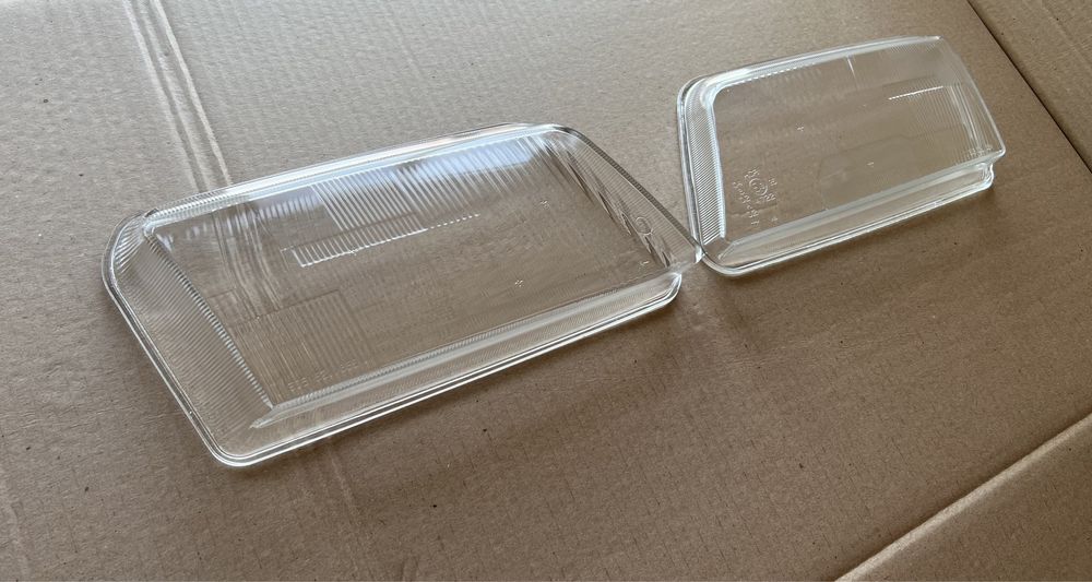 Стекла фар Audi A4 с 1994 по 1998