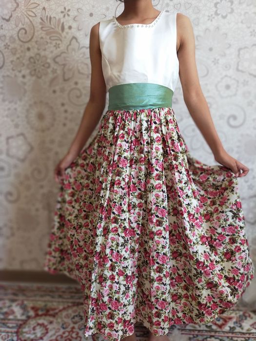 Нарядные платье для девочек