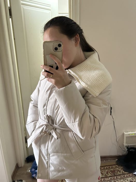 Белая  демисезонная