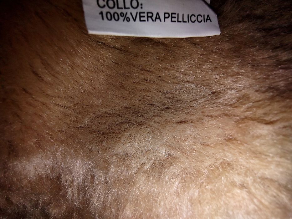 PALTON de blană naturală -marca înregistrată,din piele naturala.NOU,cu eticheta