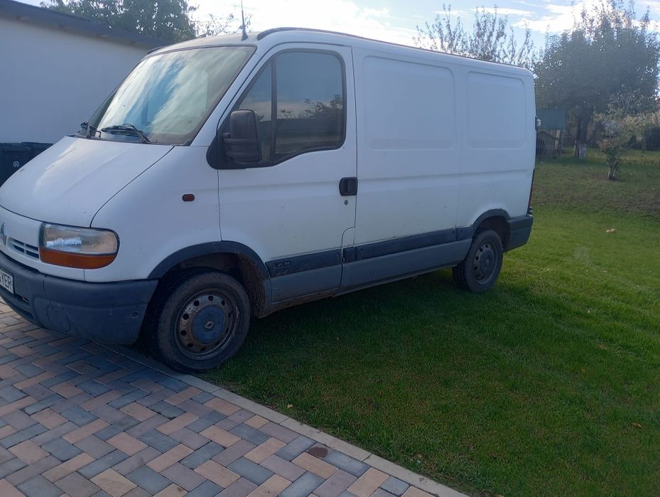 Vând Renault Master 2 2002