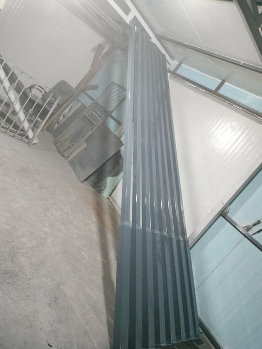 Stâlpi metalici pentru  iluminat 4m