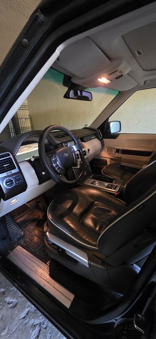 Land Rover Range Rover Vogue 4.4 TDV8