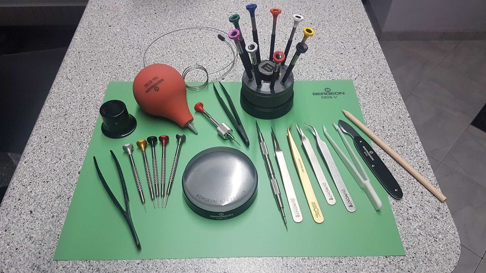 Ремонт на часовници Seiko Kinetic