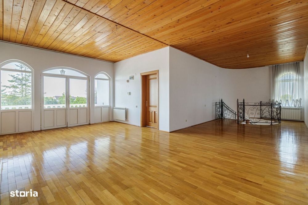 Domeniu privat 5.000 mp, cu reședință de 625 mp și piscină, Corbeanca