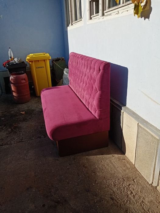 Canapea fixa 3 locuri