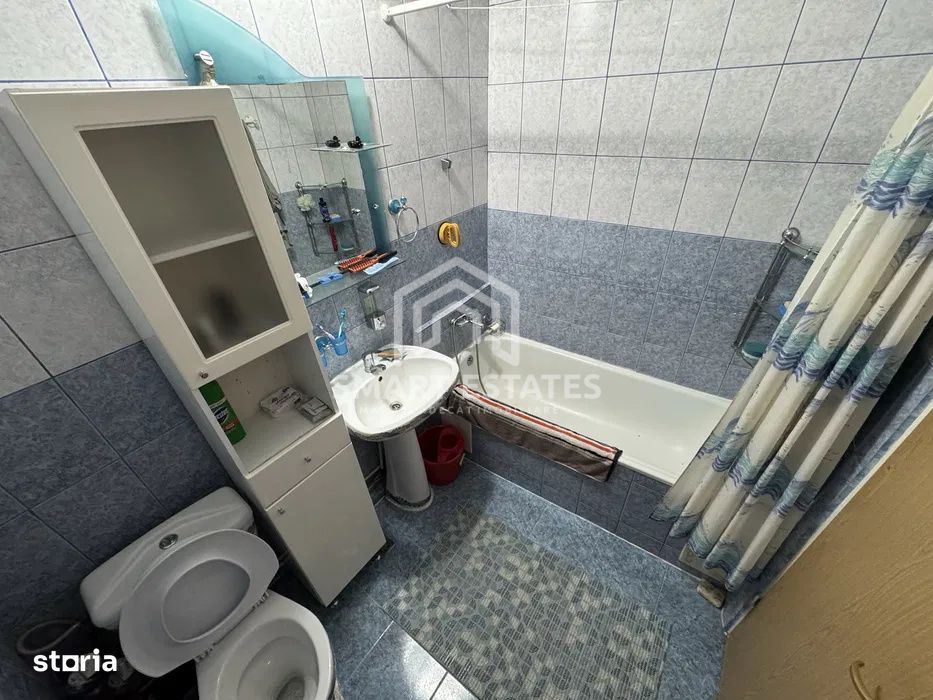 2 Camere-Decomandat-Sebastian-Rahova-1984