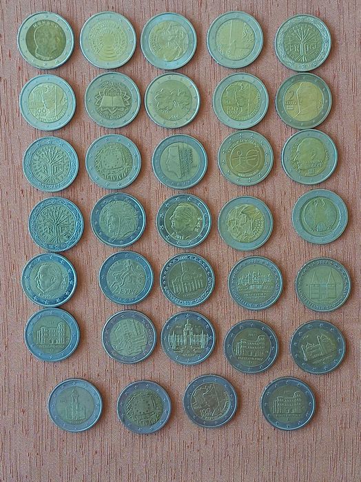 Mini colecție euro diferite state.
