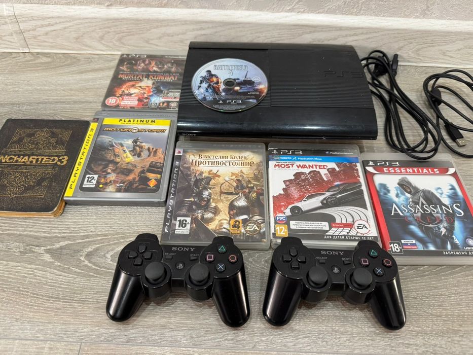 Sony playstation 3 super slim