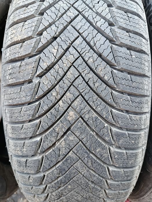 Гуми 195/60/15 дот25