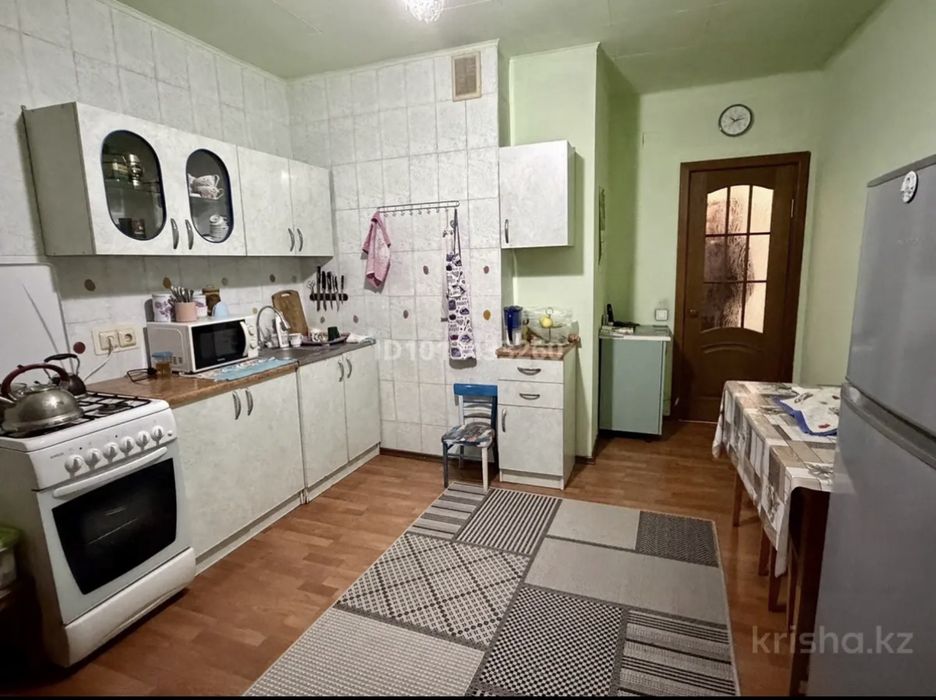 Продам квартиру мамыр3
